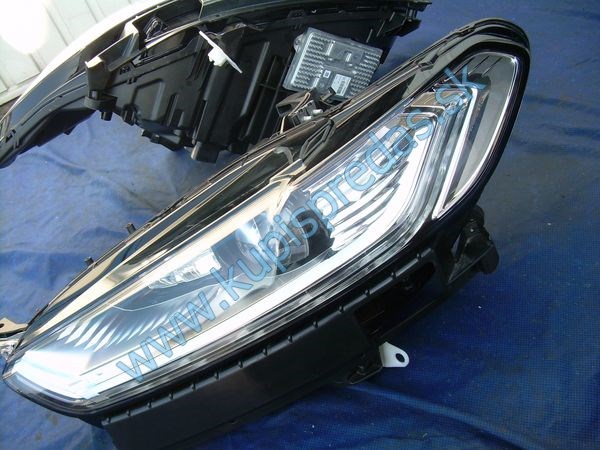 Predné Dynamic LED svetlá FORD MONDEO Mk5  